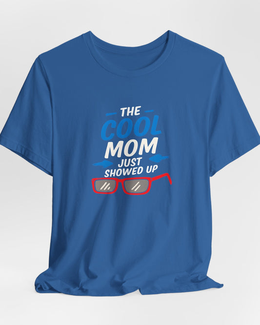 Cool Mom - Trendy Graphic Mom Tee